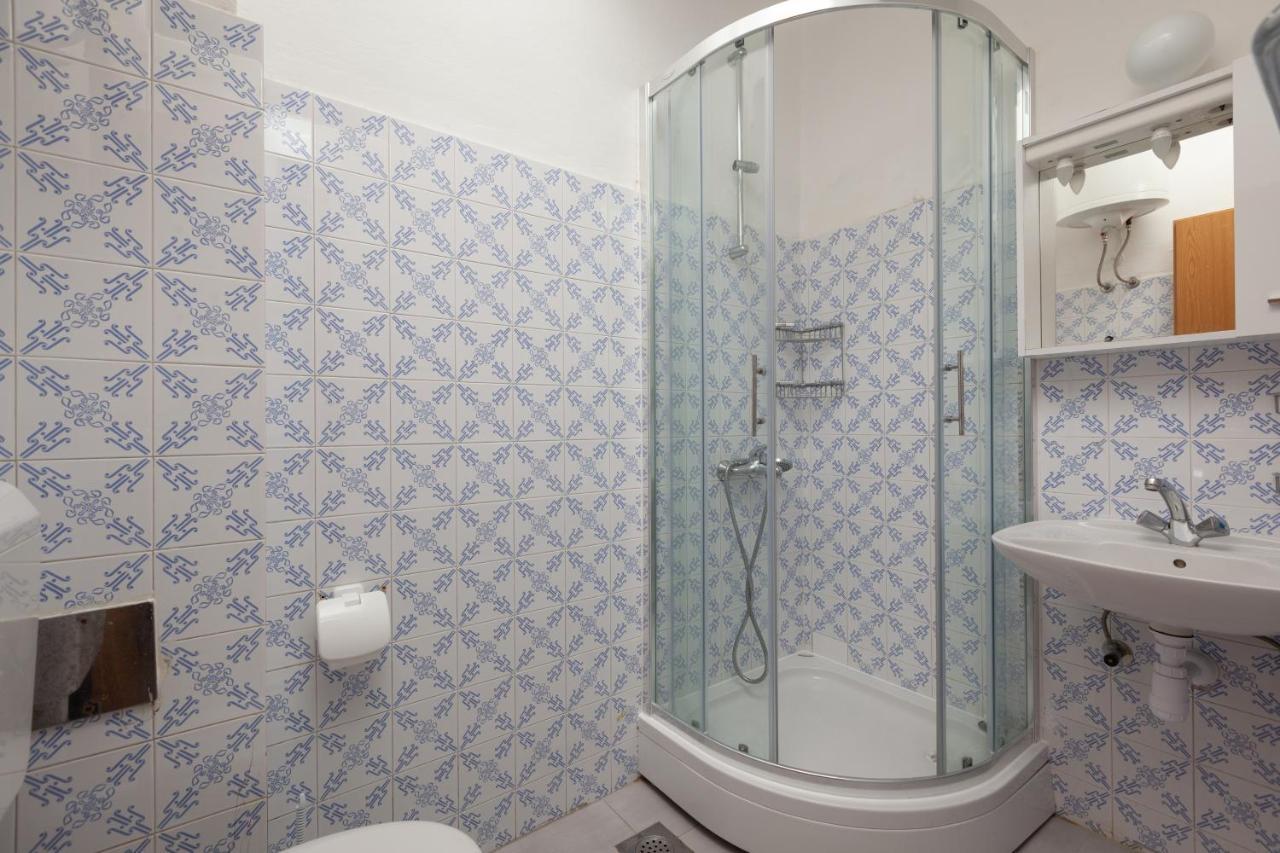 Apartments By The Sea Igrane, Makarska - 310 Bagian luar foto