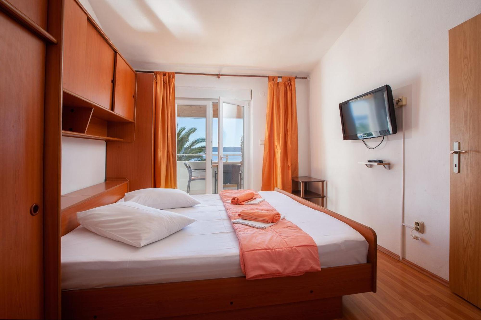 Apartments By The Sea Igrane, Makarska - 310 Ruang foto